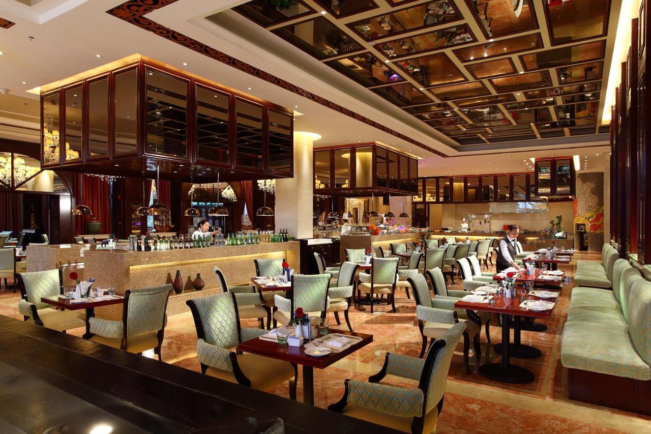 Wyndham Grand Plaza Royale Palace Chengdu Buitenkant foto