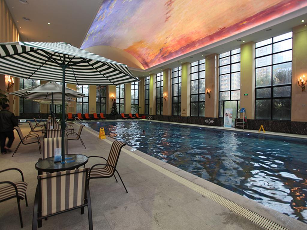 Wyndham Grand Plaza Royale Palace Chengdu Buitenkant foto