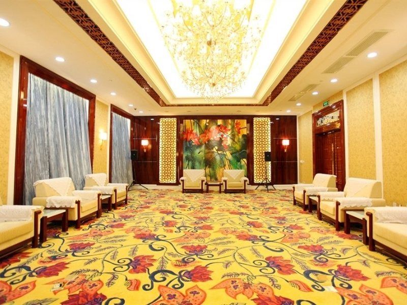 Wyndham Grand Plaza Royale Palace Chengdu Buitenkant foto