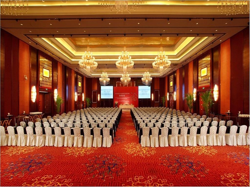 Wyndham Grand Plaza Royale Palace Chengdu Buitenkant foto
